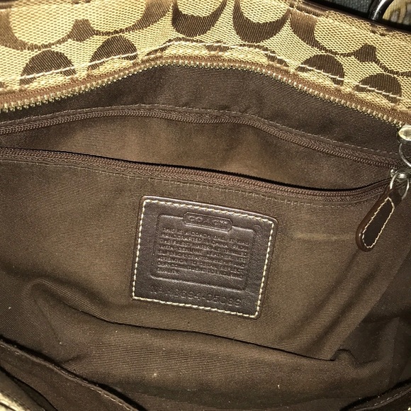 Coach Brown Signature Bag - Picture 3 of 9
